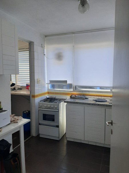 Departamento en alquiler en Manantiales primera linea.